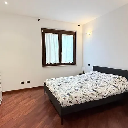 Se160 - Senigallia, Comodo Trilocale Con Patio Senigallia